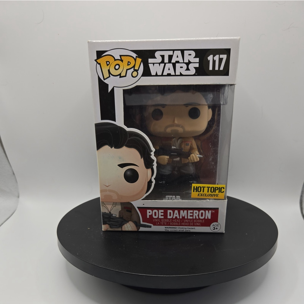 Funko Pop! Vinyl: Star Wars - Poe Dameron (Resistance) - Hot Topic...
